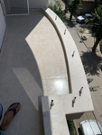 Монтирани шапки, изглед от левия край на терасата